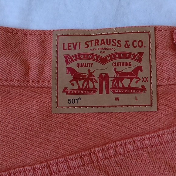Levi's 501 High Rise Shorts Fitted Through the Hip Size 29 Orange - Picture 9 of 9